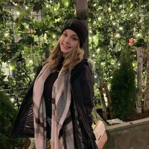 Meet your Posher, Lee ann